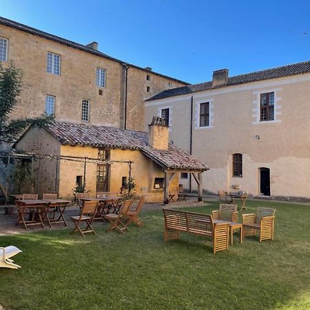 Auberge de Jeunesse HI Cadouin Le Buisson-de-Cadouin Extérieur photo