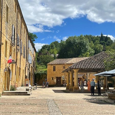 Auberge de Jeunesse HI Cadouin Le Buisson-de-Cadouin Extérieur photo